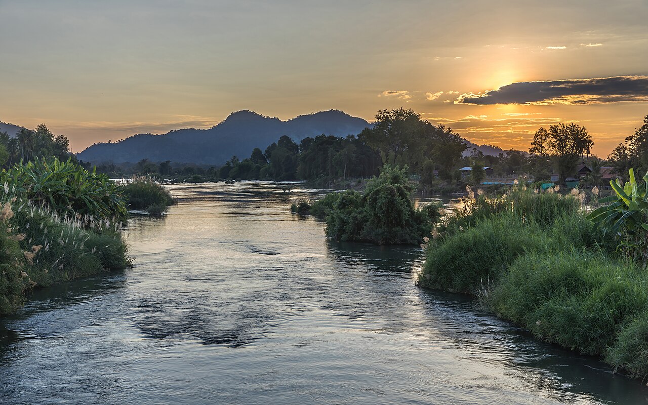 Backlit sunset scene with high dynamic range